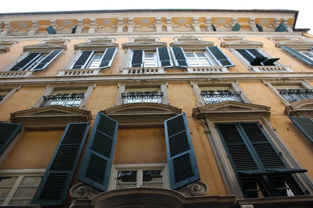 La Superba Rooms & Breakfast Genoa Luaran gambar