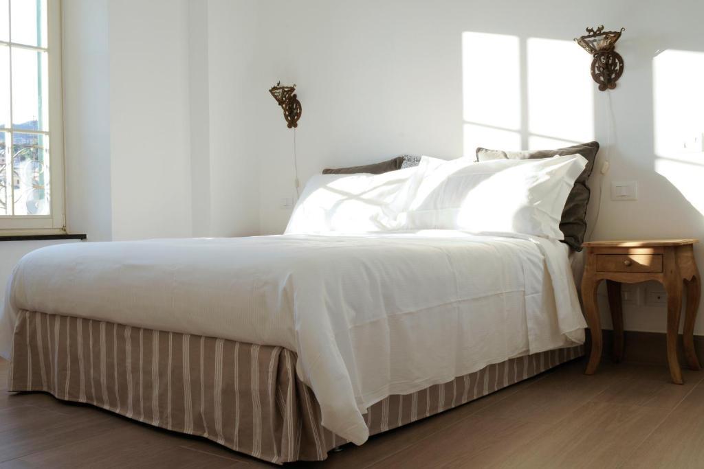La Superba Rooms & Breakfast Genoa Bilik gambar
